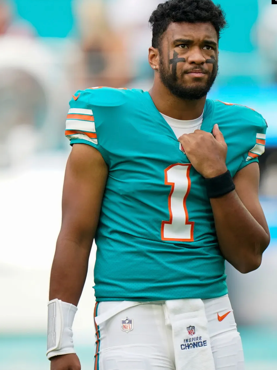 Tua Tagovailoa (Miami Dolphins) – $53.1 million annually